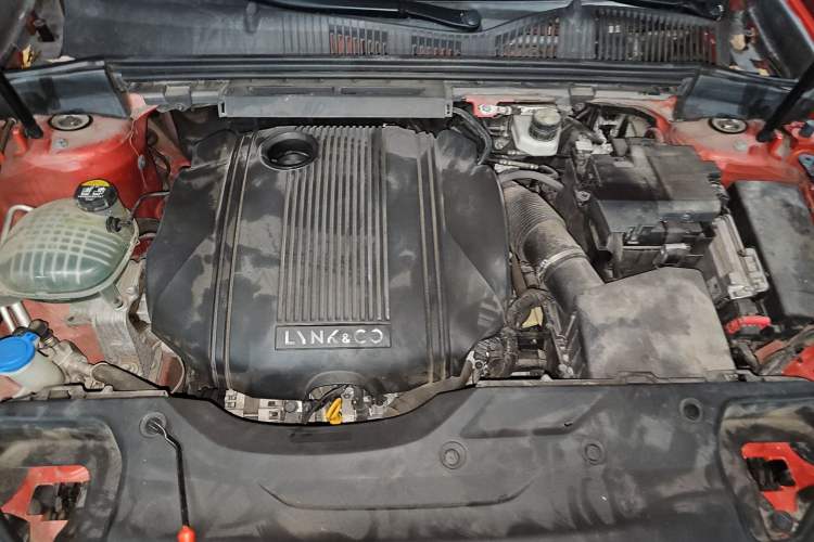 Used Lynk & Co 03 2018 1.5TD DCT JingPro Edition China V Standard Engine Bay