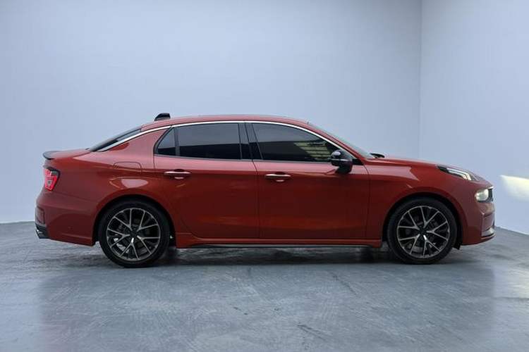 Used Lynk & Co 03 2018 1.5TD DCT JingPro Edition China V Standard Exterior 3