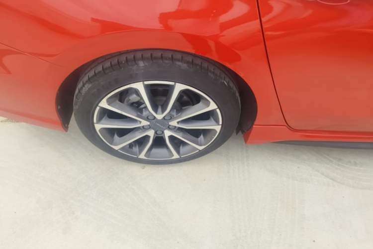 Used Lynk & Co 03 2018 1.5TD DCT Sport Edition China V Standard Exterior 5