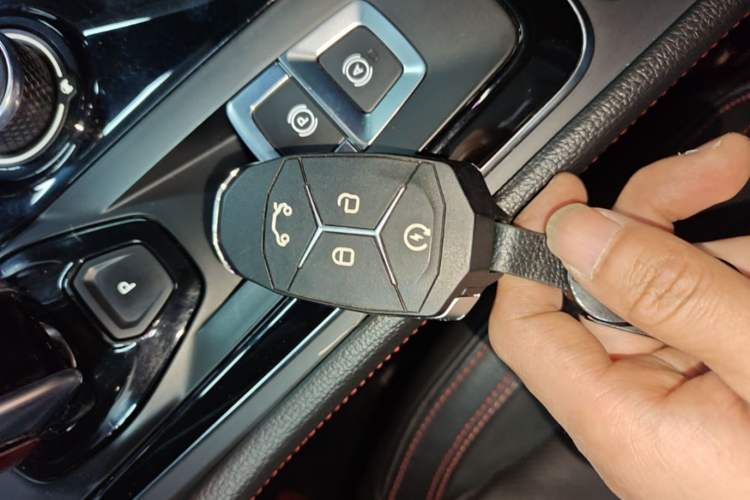 Used Lynk & Co 03 2018 1.5TD DCT JingPro Edition China V Standard Interior 1