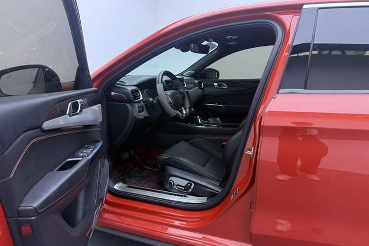 Used Lynk & Co 03 2018 1.5TD DCT JingPro Edition China V Standard Interior 4