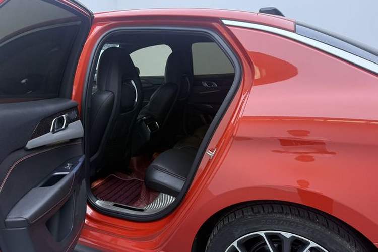 Used Lynk & Co 03 2018 1.5TD DCT JingPro Edition China V Standard Interior 5