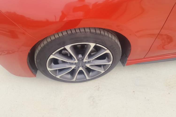 Used Lynk & Co 03 2018 1.5TD DCT Sport Edition China V Standard Left Front Wheel Hub