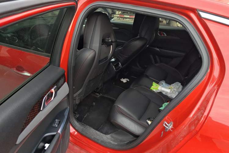Used Lynk & Co 03 2018 1.5TD DCT Sport Edition China V Standard Left Rear Seat