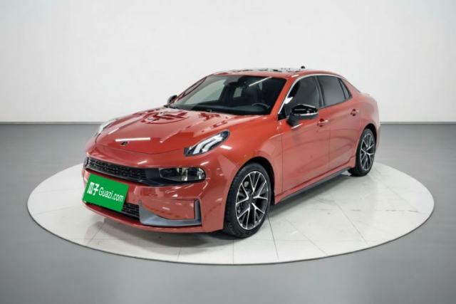 Lynk & Co 03 2018 1.5TD DCT JingPro Edition China V Standard مستعملة