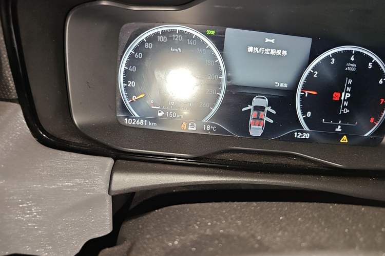 Used Lynk & Co 03 2018 1.5TD DCT JingPro Edition China V Standard Odometer Close Up