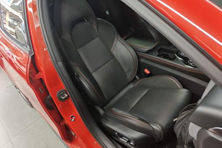 Used Lynk & Co 03 2018 1.5TD DCT JingPro Edition China V Standard Right Front Seat