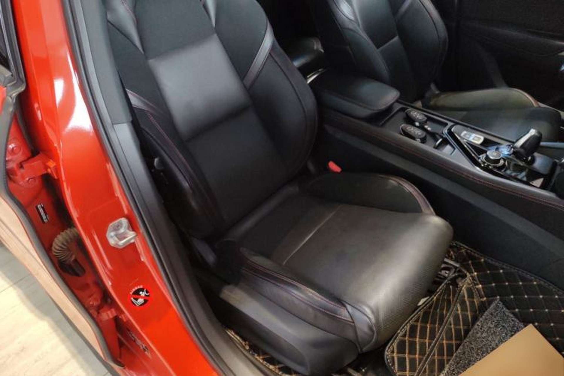Used Lynk & Co 03 2018 1.5TD DCT Sport Edition China V Standard Right Front Seat