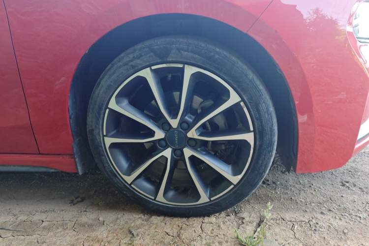 Used Lynk & Co 03 2018 1.5TD DCT Sport Edition China V Standard Right Front Wheel Hub