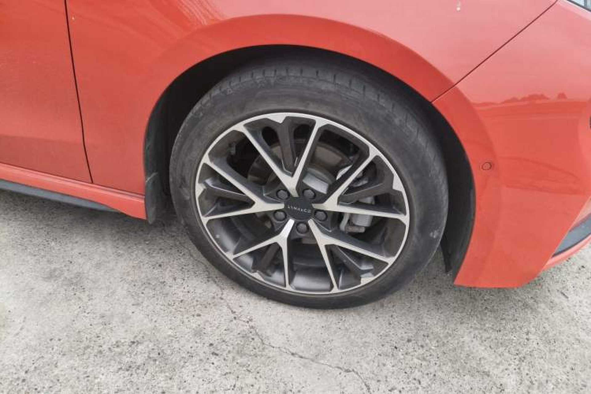 Used Lynk & Co 03 2018 1.5TD DCT JingPro Edition China V Standard Right Front Wheel Hub