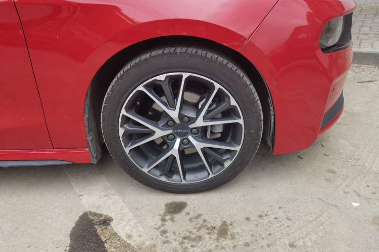 Used Lynk & Co 03 2018 1.5TD DCT JingPro Edition China V Standard Right Front Wheel Hub