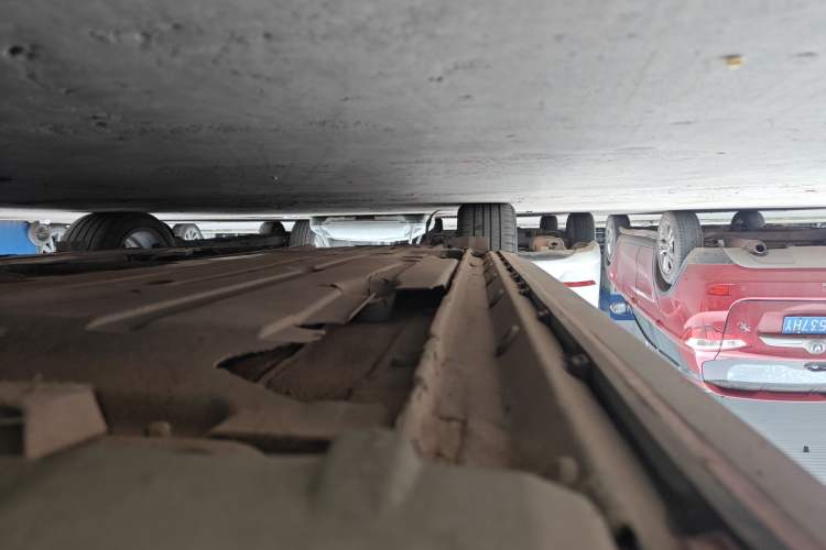 Used Lynk & Co 03 2018 1.5TD DCT JingPro Edition China V Standard Right Side Sill