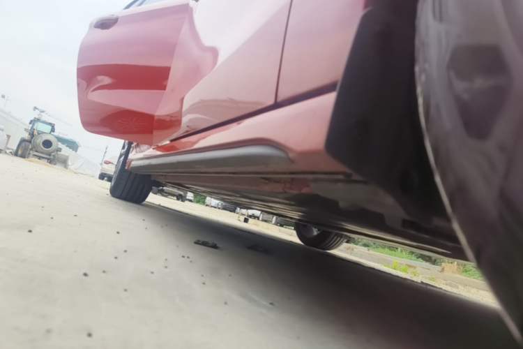 Used Lynk & Co 03 2018 1.5TD DCT Sport Edition China V Standard Right Side Sill