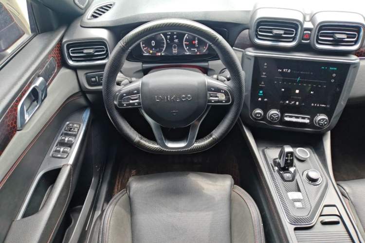 Used Lynk & Co 03 2018 1.5TD DCT JingPro Edition China V Standard Steering Wheel