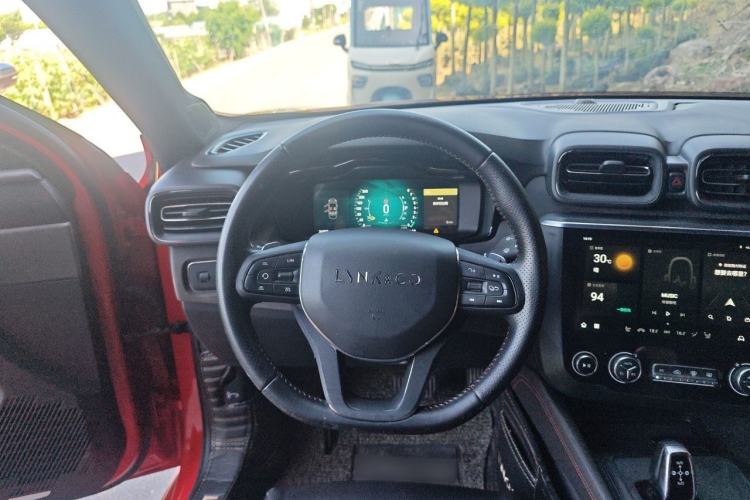 Used Lynk & Co 03 2018 1.5TD DCT Sport Edition China V Standard Steering Wheel