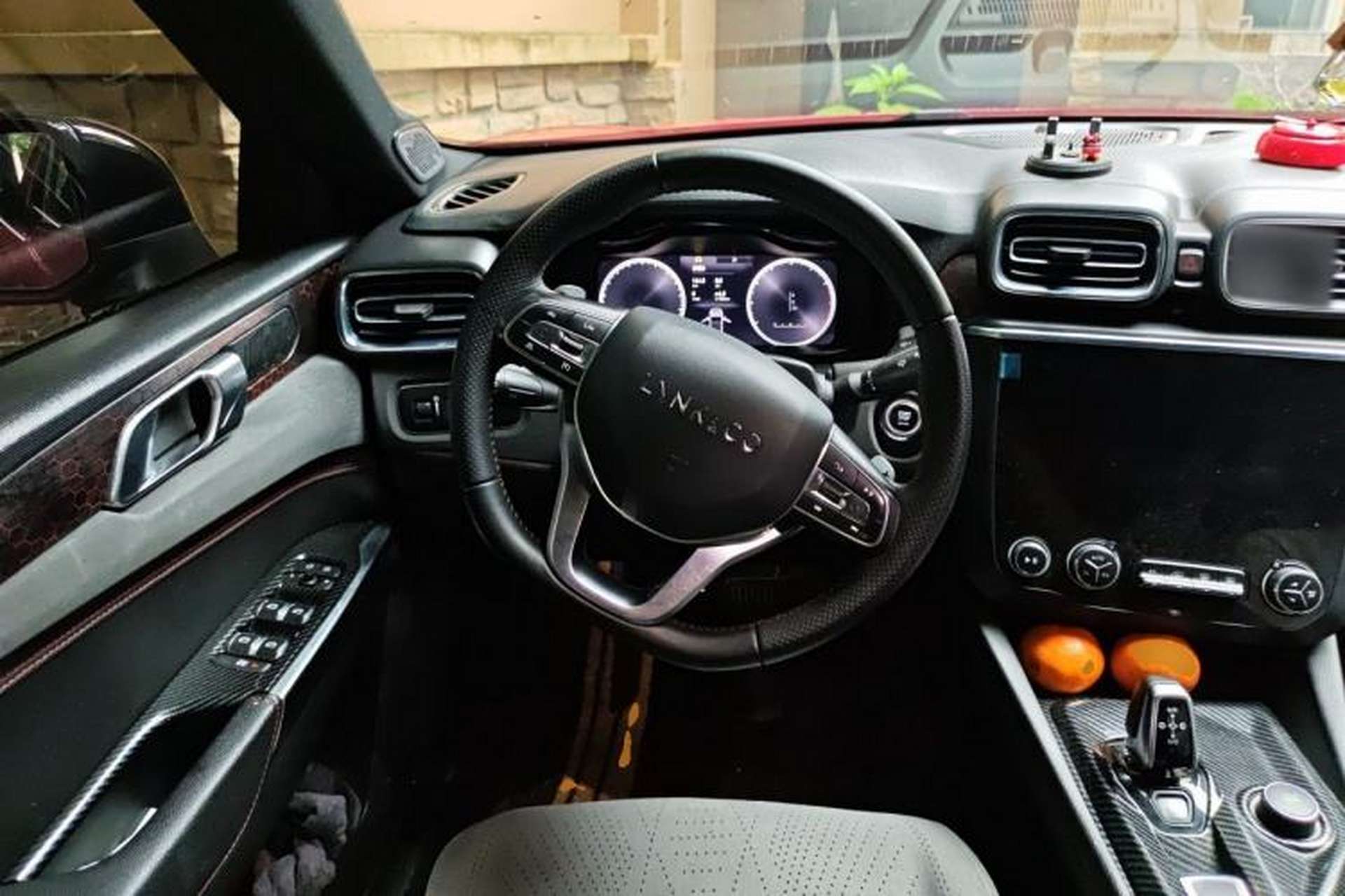 Used Lynk & Co 03 2018 1.5TD DCT JingPro Edition China V Standard Steering Wheel