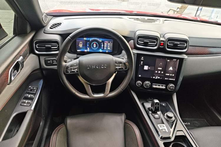 Used Lynk & Co 03 2018 1.5TD DCT JingPro Edition China V Standard Steering Wheel