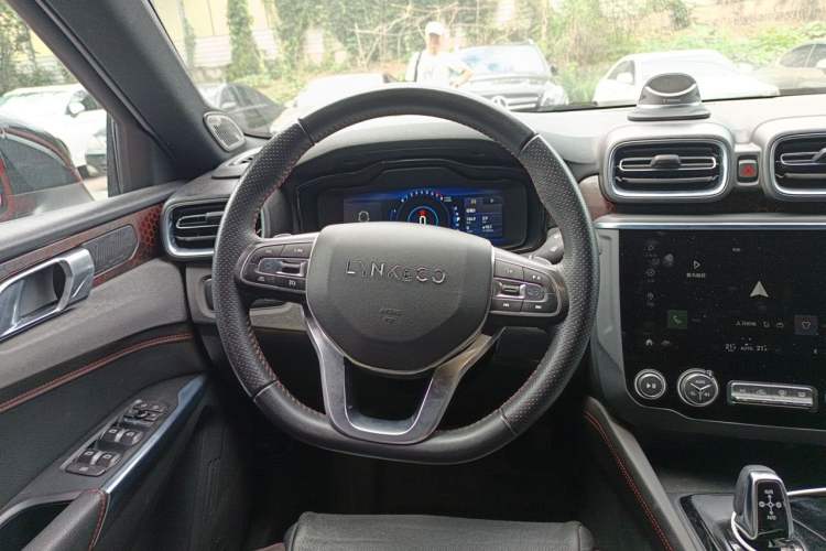Used Lynk & Co 03 2018 1.5TD DCT JingPro Edition China V Standard Steering Wheel