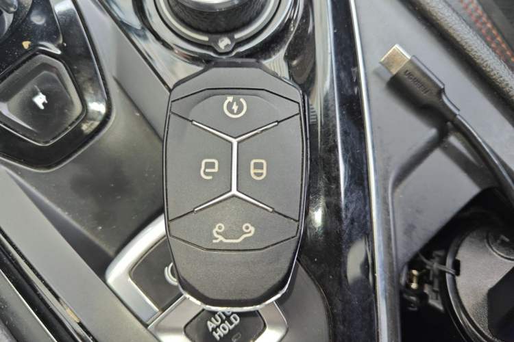 Used Lynk & Co 03 2018 1.5TD DCT JingPro Edition China V Standard Vehicle Key