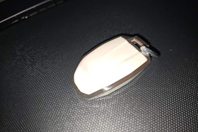 Used Lynk & Co 03 2018 1.5TD DCT JingPro Edition China V Standard Vehicle Key