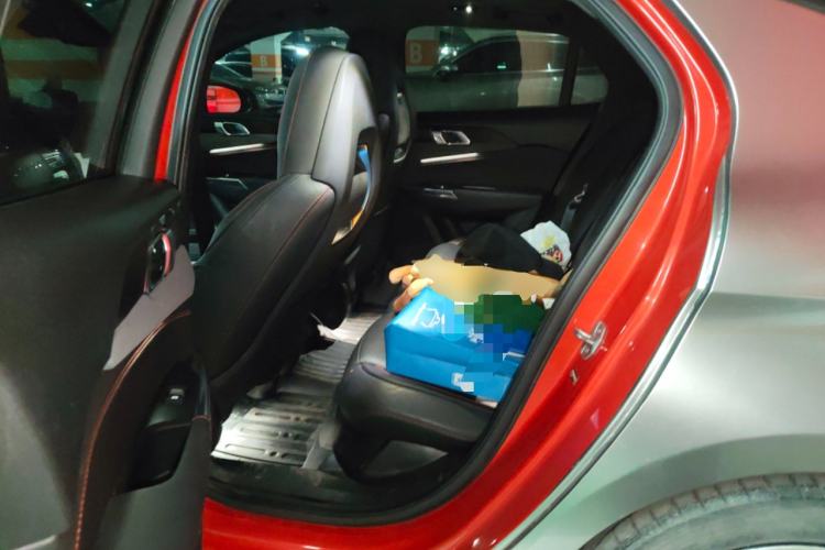 Used Lynk & Co 03 2018 1.5TD DCT JingPro Edition China V Standard Left Rear Seat