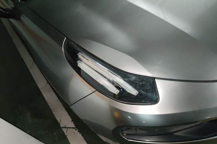 Used Lynk & Co 03 2018 1.5TD DCT JingPro Edition China V Standard Right Front Headlight