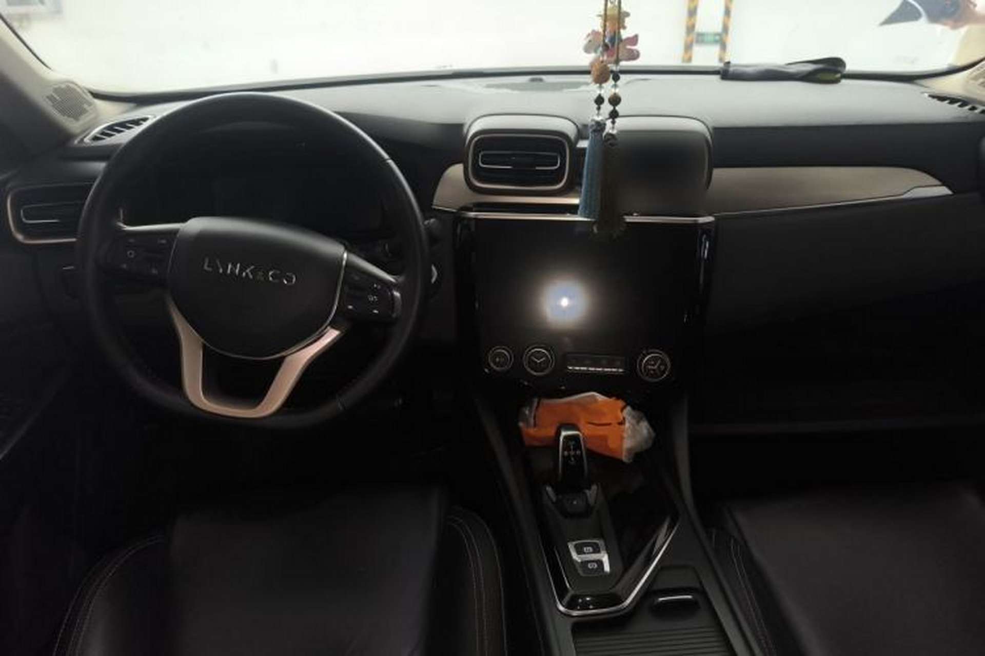 Used Lynk & Co 03 2018 1.5TD DCT Version China V Standard Center Console