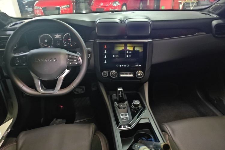 Used Lynk & Co 03 2018 1.5TD DCT Sport Edition China V Standard Center Console