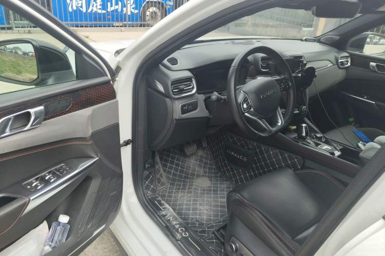 Used Lynk & Co 03 2018 1.5TD DCT JingPro Edition China V Standard Driver Seat
