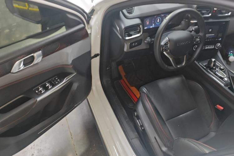 Used Lynk & Co 03 2018 1.5TD DCT JingPro Edition China V Standard Driver Seat