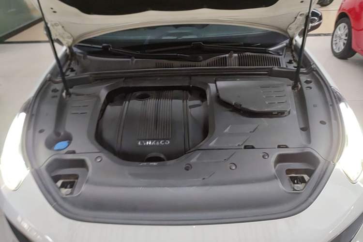 Used Lynk & Co 03 2018 1.5TD DCT Sport Edition China V Standard Engine Bay