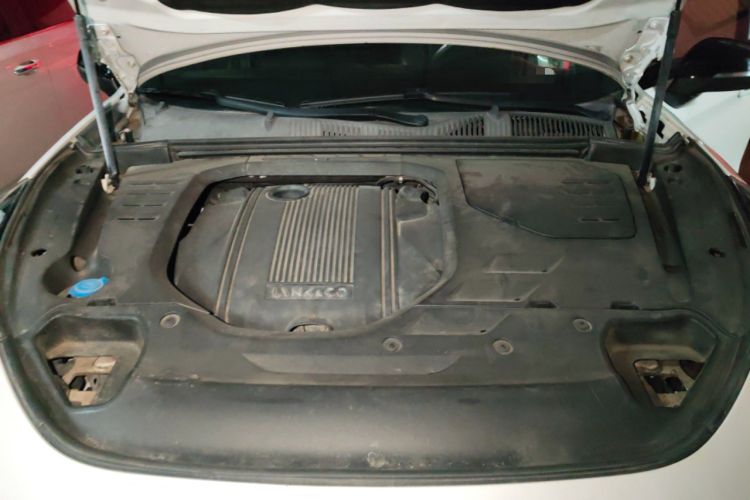 Used Lynk & Co 03 2018 1.5TD DCT Sport Edition China V Standard Engine Bay