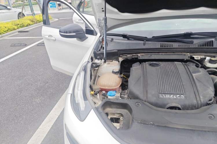Used Lynk & Co 03 2018 1.5TD DCT Sport Edition China V Standard Engine Bay Right