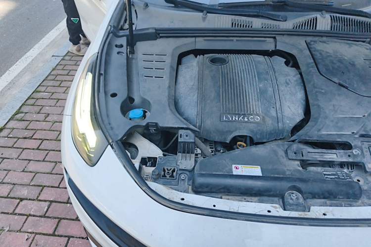 Used Lynk & Co 03 2018 1.5TD DCT Pro Version China V Standard Engine Bay Right