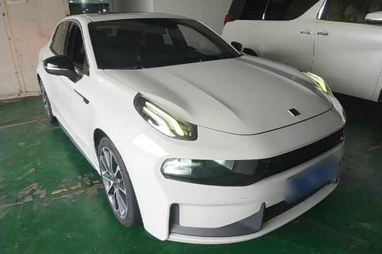 Used Lynk & Co 03 2018 1.5TD DCT Sport Edition China V Standard Front Right 45 Deg
