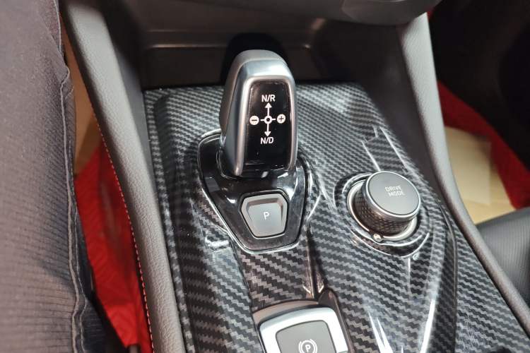 Used Lynk & Co 03 2018 1.5TD DCT Sport Edition China V Standard Gear Lever