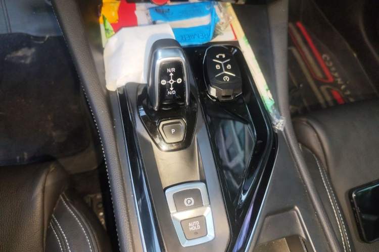 Used Lynk & Co 03 2018 1.5TD DCT JingPro Edition China V Standard Gear Lever