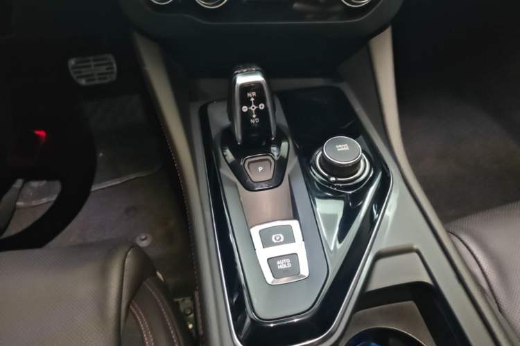 Used Lynk & Co 03 2018 1.5TD DCT Sport Edition China V Standard Gear Lever