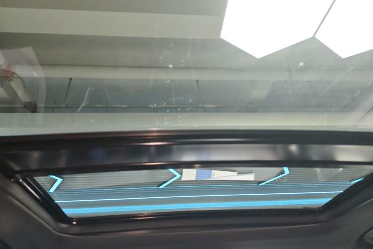 Used Lynk & Co 03 2018 1.5TD DCT Sport Edition China V Standard Headliner