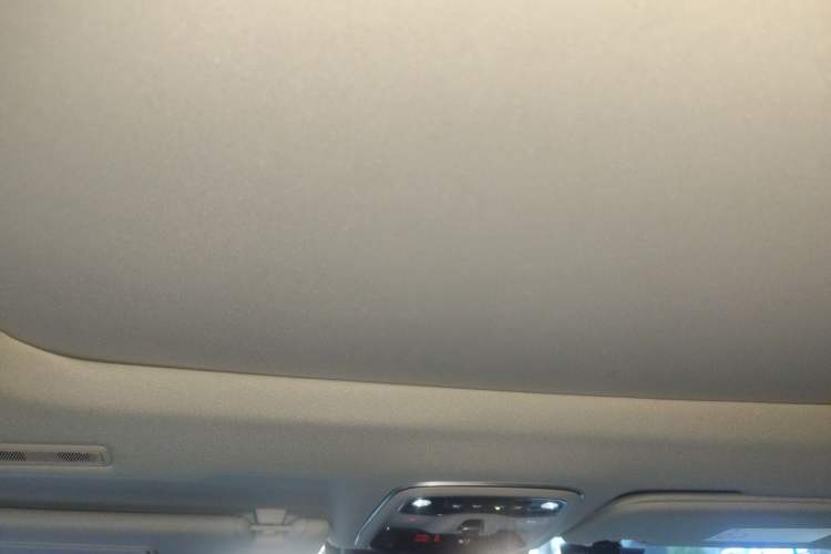 Used Lynk & Co 03 2018 1.5TD DCT JingPro Edition China V Standard Headliner