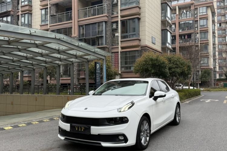 Ojetý Lynk & Co 03 2018 1.5TD DCT Version China V Standard Guazi used car, China used car export, Used car for sale, Used cars, Cheapest cars for sale