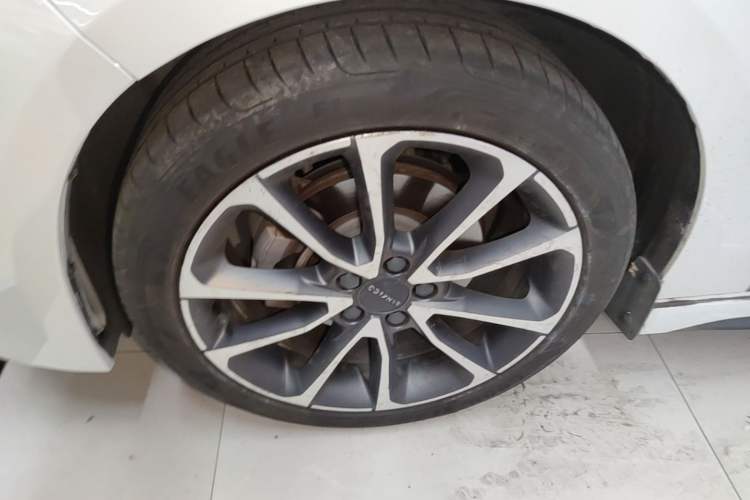 Used Lynk & Co 03 2018 1.5TD DCT Sport Edition China V Standard Left Front Wheel Hub