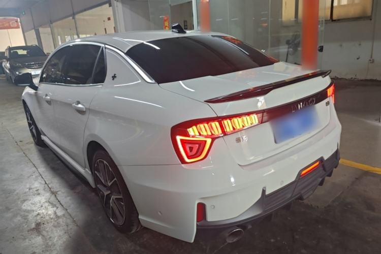 Used Lynk & Co 03 2018 1.5TD DCT JingPro Edition China V Standard Rear Left 45 Deg
