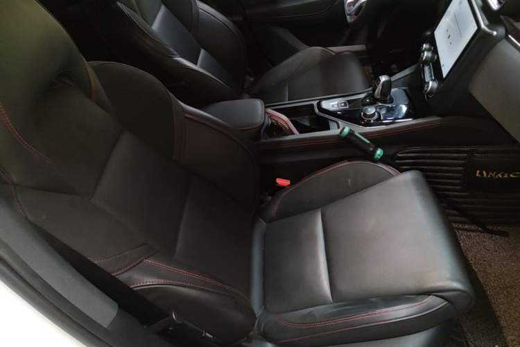 Used Lynk & Co 03 2018 1.5TD DCT Sport Edition China V Standard Right Front Seat
