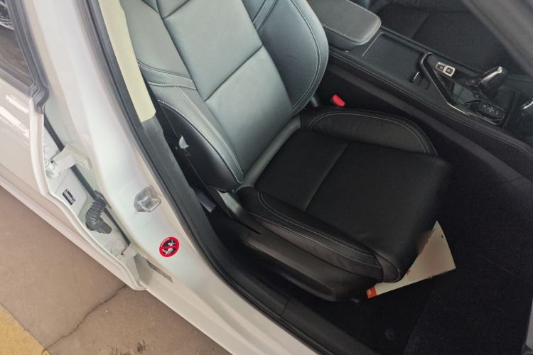 Used Lynk & Co 03 2018 1.5TD DCT Version China V Standard Right Front Seat