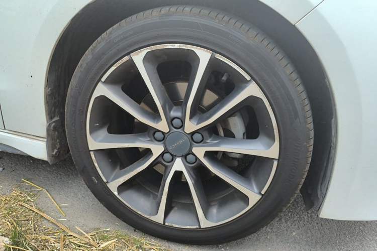 Used Lynk & Co 03 2018 1.5TD DCT Sport Edition China V Standard Right Front Wheel Hub