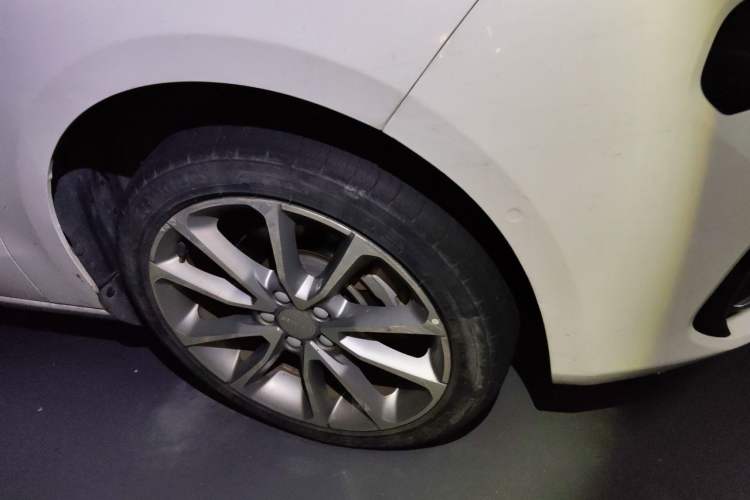 Used Lynk & Co 03 2018 1.5TD DCT Pro Version China V Standard Right Front Wheel Hub