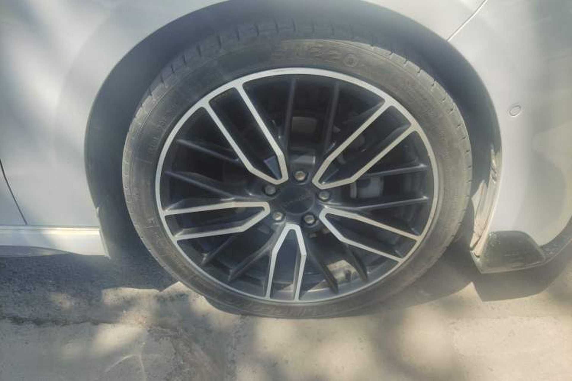 Used Lynk & Co 03 2018 1.5TD DCT JingPro Edition China V Standard Right Front Wheel Hub