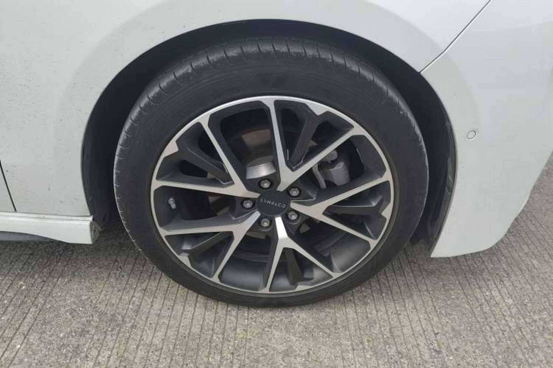 Used Lynk & Co 03 2018 1.5TD DCT JingPro Edition China V Standard Right Front Wheel Hub