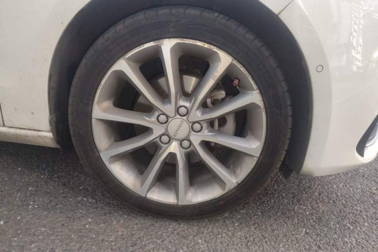 Used Lynk & Co 03 2018 1.5TD DCT JingPro Edition China V Standard Right Front Wheel Hub